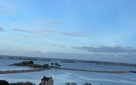 Les Bords De Mer